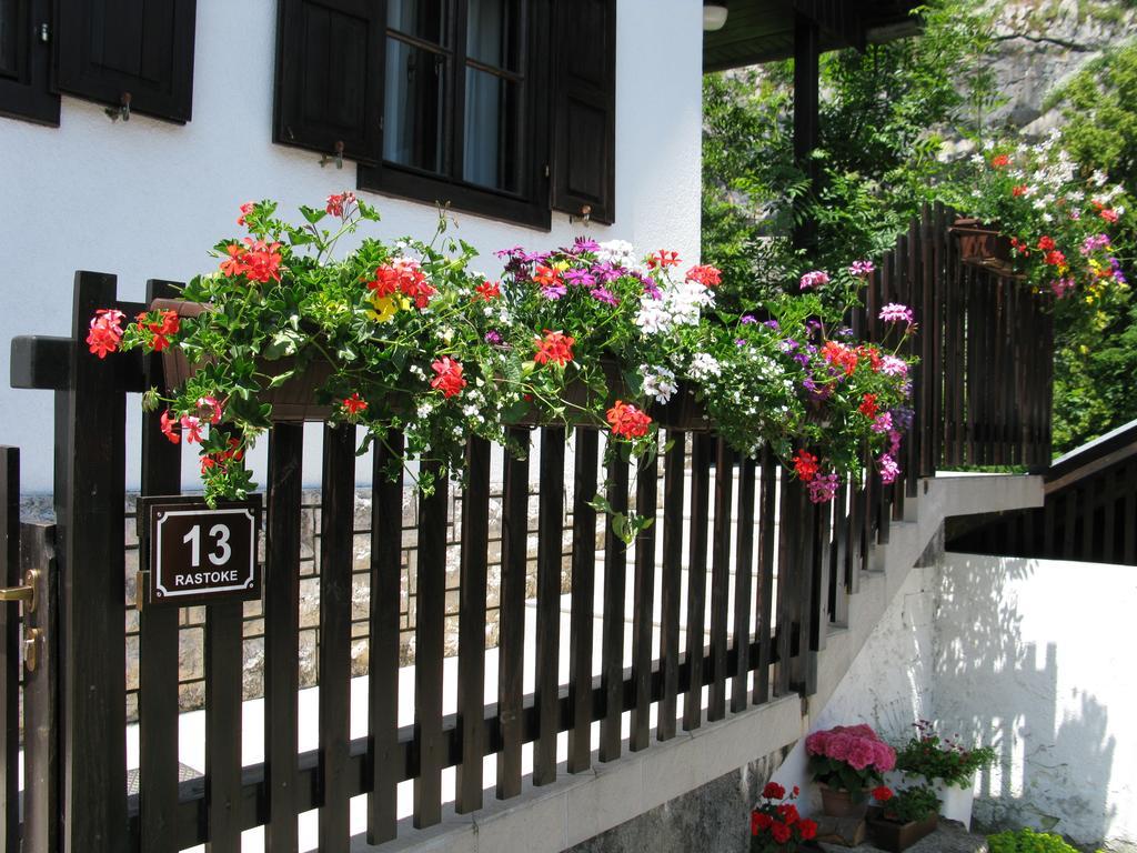 Holiday House Rastoke Pod Lipom สลูน ภายนอก รูปภาพ
